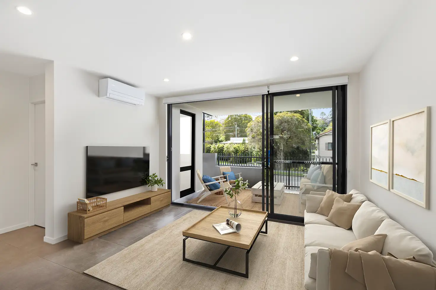 Main view of Homely apartment listing, 2/462 Hawthorne Road, Bulimba QLD 4171