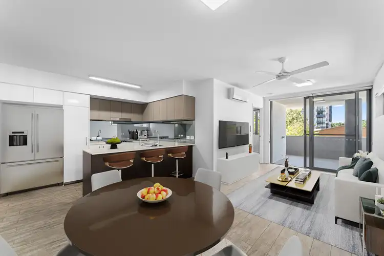 Third view of Homely apartment listing, 2/17 Carl Street, Woolloongabba QLD 4102