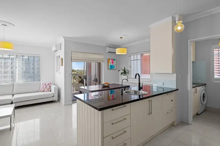 16/62 Bronte Street, East Perth WA 6004