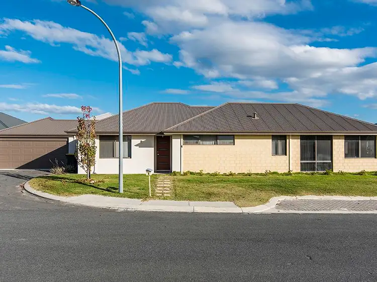 Main view of Homely house listing, 6 Kiev Place, Dayton WA 6055