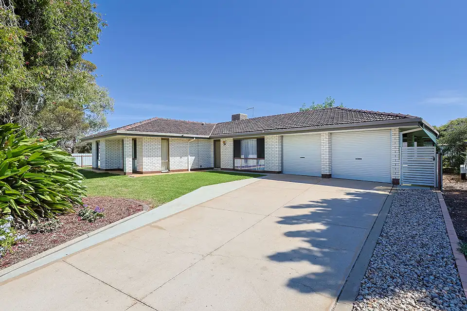 Main view of Homely house listing, 5 Karingal Court, Irymple VIC 3498