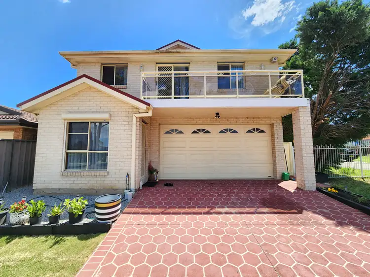 72 Whitford Road