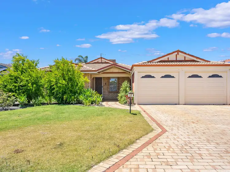 17 Midsummer Circle, Ellenbrook WA 6069