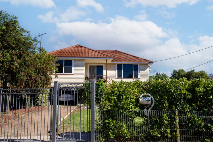 15 Violet Street, Narrabri NSW 2390