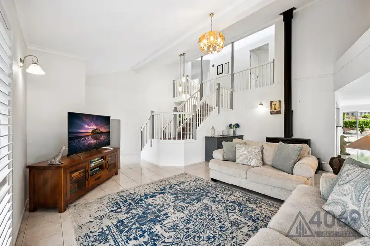 30 Ironbark Place, Bellbowrie QLD 4070