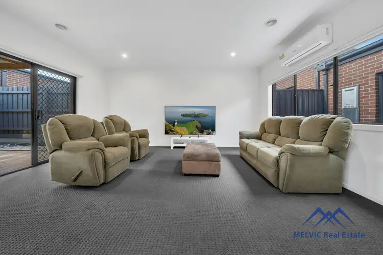 Sixth view of Homely house listing, 15 Cabernet Way, Pakenham VIC 3810