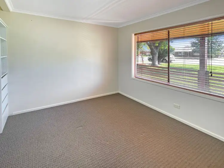 Seventh view of Homely house listing, 31 Kingfisher avenue, Coleambally NSW 2707