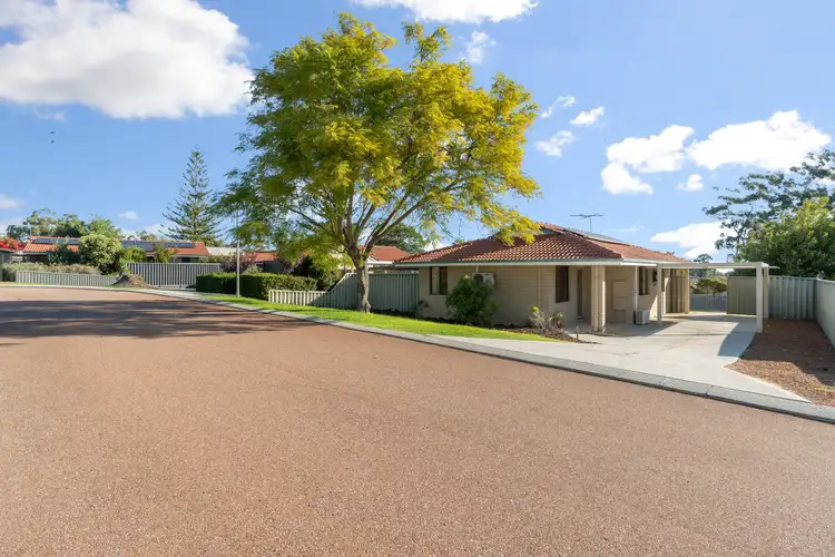 20B Roxwell Way, Girrawheen WA 6064