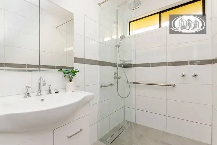 Sixth view of Homely house listing, 6 Salthouse Place, Portland VIC 3305