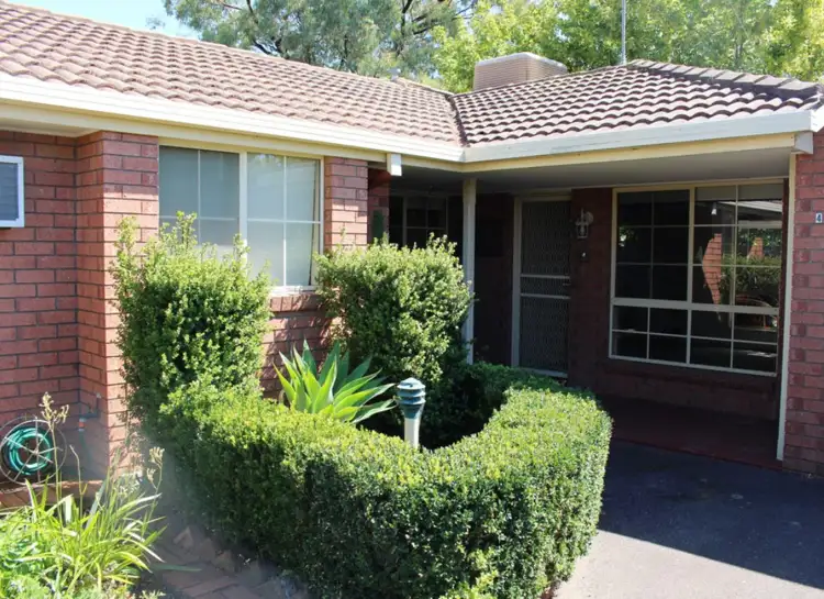 * Lonsdale Street, Geelong VIC 3220