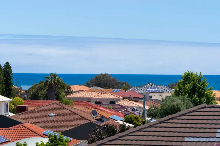 Third view of Homely house listing, 8 Graton Loop, Iluka WA 6028