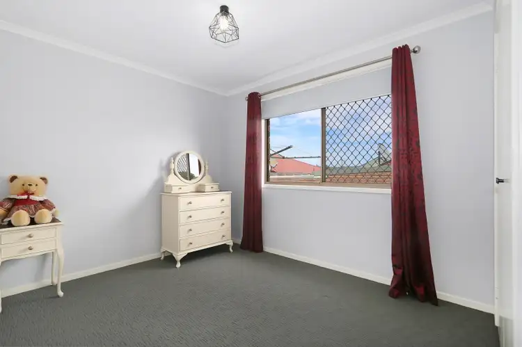 Sixth view of Homely house listing, 23 Maxwell Drive, Wodonga VIC 3690