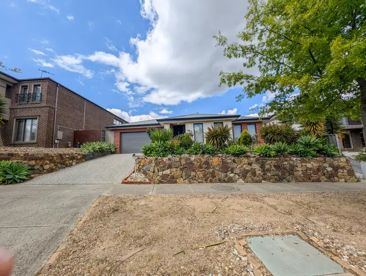Second view of Homely house listing, 5 Palisades Boulevard, South Morang VIC 3752