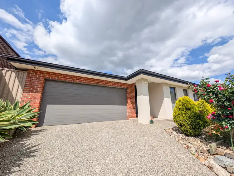 Third view of Homely house listing, 5 Palisades Boulevard, South Morang VIC 3752