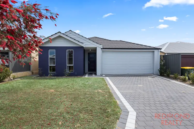 13 Wallaby Road, Banksia Grove WA 6031