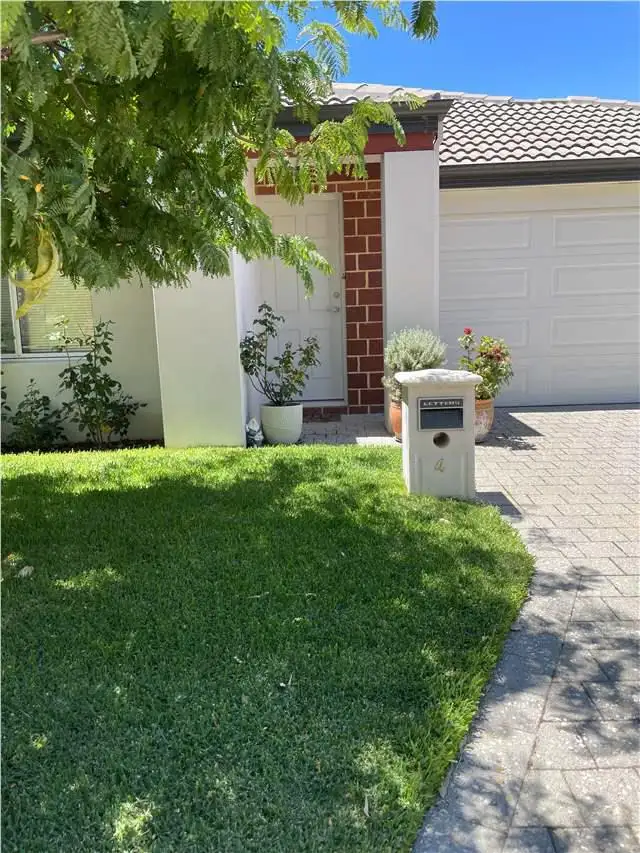 Main view of Homely house listing, 4 Herschel Way, Lakelands WA 6180