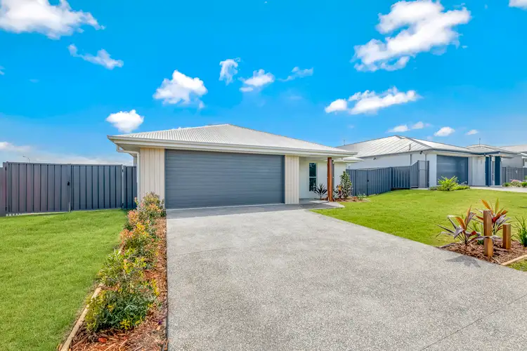 24 Curlew St Woodgate QLD, Woodgate QLD 4660