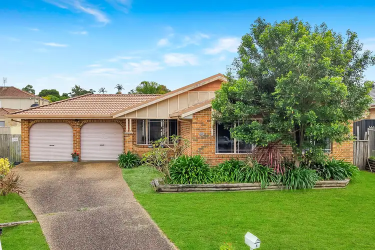 6 Barwon Close, Blue Haven NSW 2262
