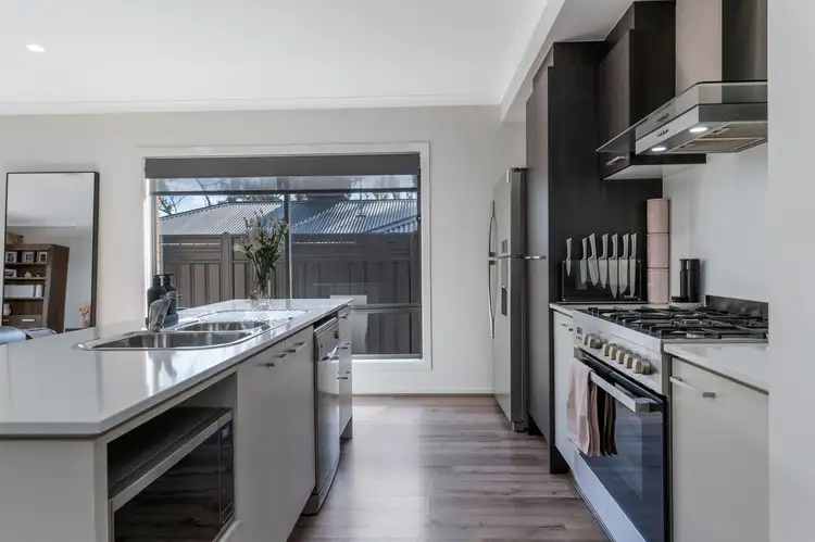 Fifth view of Homely house listing, 2/5710 Calder Highway, Kangaroo Flat VIC 3555