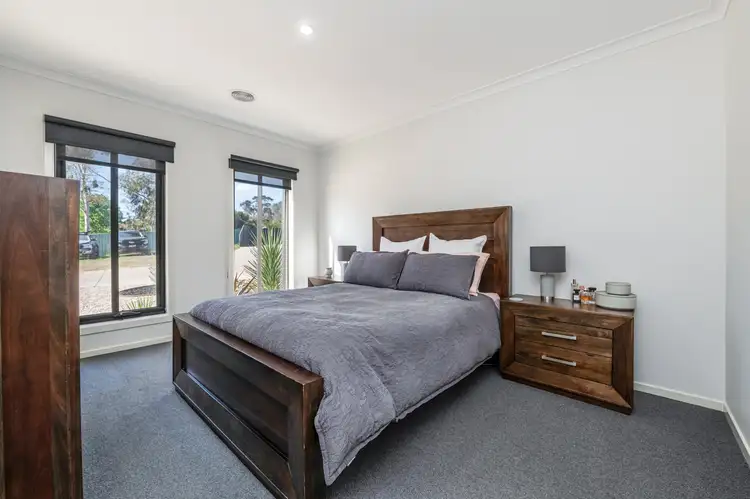 Sixth view of Homely house listing, 2/5710 Calder Highway, Kangaroo Flat VIC 3555