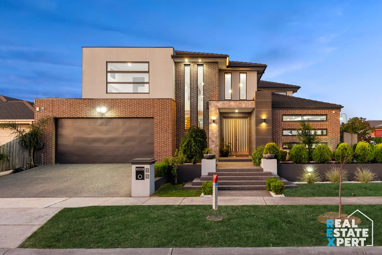 Main view of Homely house listing, 15 Aylesbury Court, Hampton Park VIC 3976