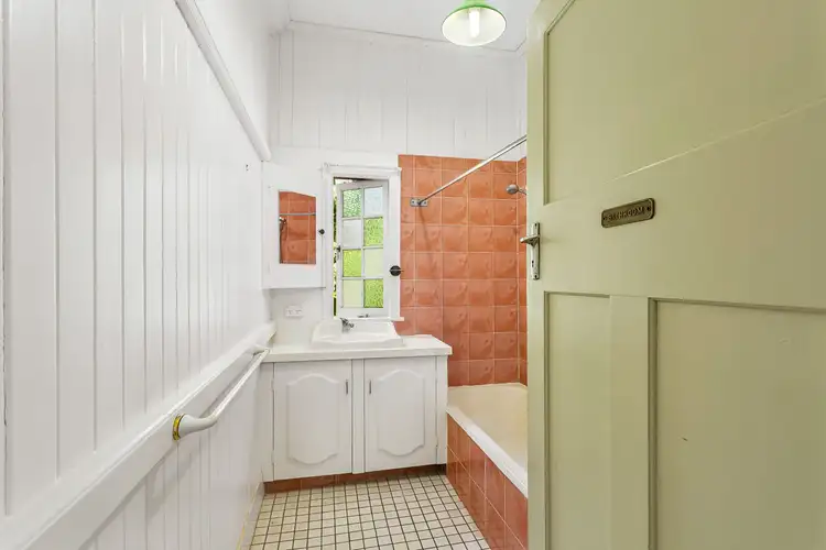 Seventh view of Homely villa listing, 27/404-418 Mccoombe Street, Mooroobool QLD 4870