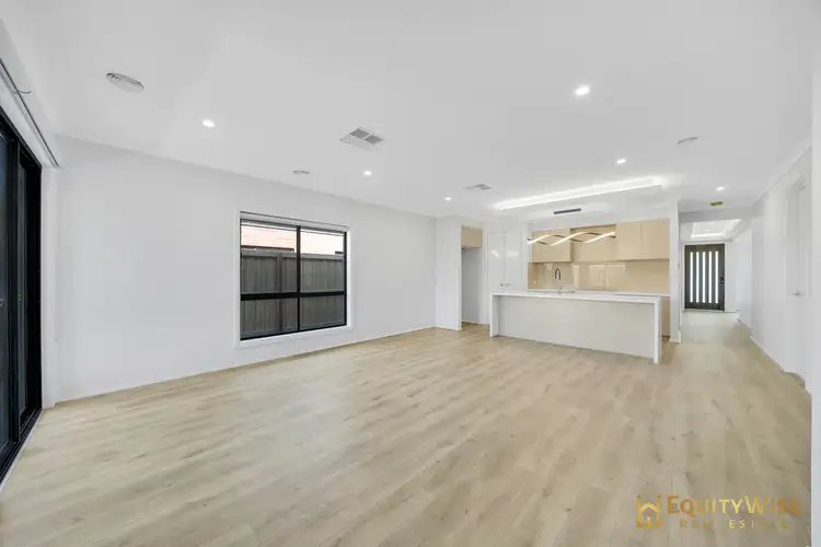 Fifth view of Homely house listing, 12 Lucania Crescent, Tarneit VIC 3029