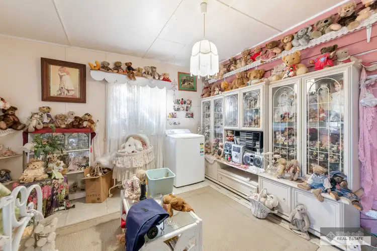 Second view of Homely house listing, 5 Bengsten Street, Burnett Heads QLD 4670