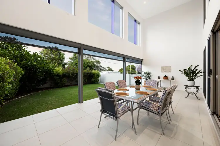 2/2 Panamuna Crescent, Buderim QLD 4556
