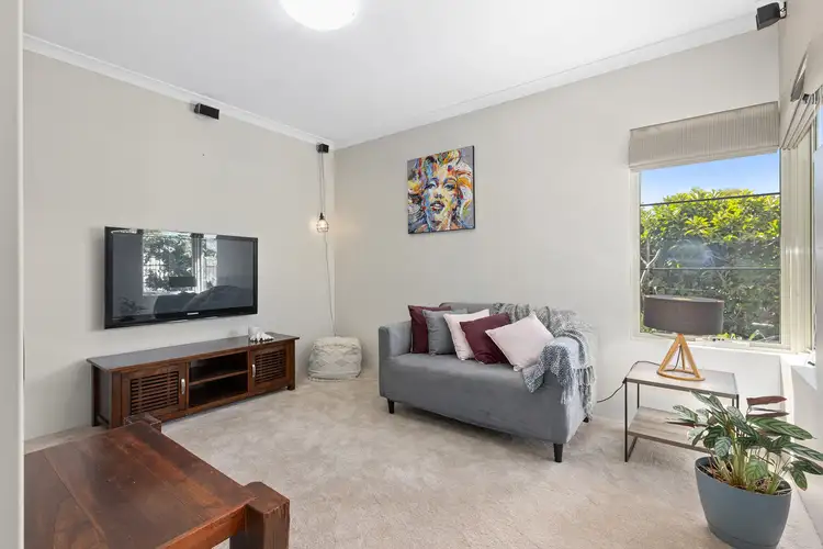 Fifth view of Homely house listing, 1 Turnstone Link, Harrisdale WA 6112