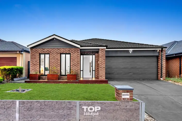 68 Sabel Drive, Cranbourne North VIC 3977
