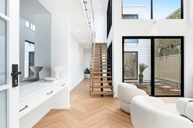 Fourth view of Homely semi-detached listing, 1/32 Berkeley Road, Gwynneville NSW 2500