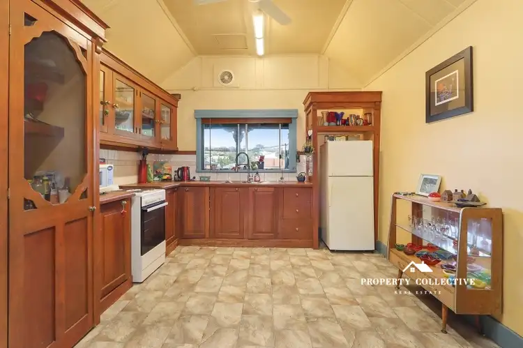 Fourth view of Homely house listing, 10 Mellish Street, Beechworth VIC 3747