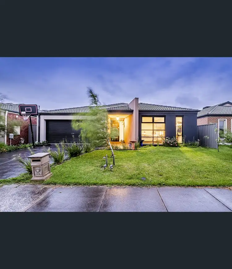 Main view of Homely house listing, 29 Thurvaston Crescent, Cranbourne East VIC 3977