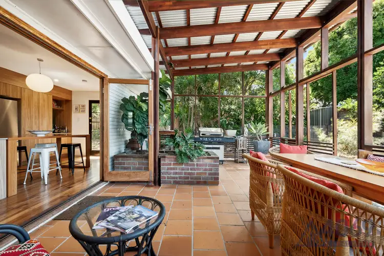 14 Edson Street, Kenmore QLD 4069
