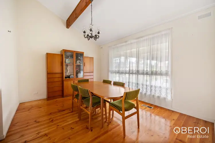 Fifth view of Homely house listing, 28 Greenvale Drive, Greenvale VIC 3059