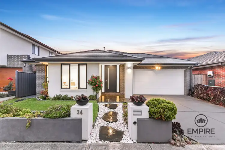 34 Spartan Avenue, Clyde North VIC 3978