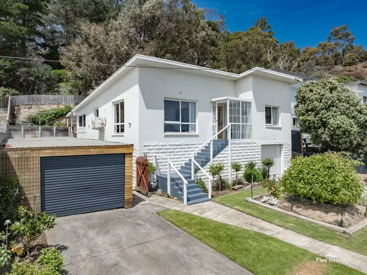 13 Saundridge Road, Cooee TAS 7320