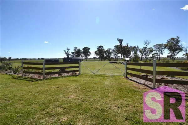 4 Charlies Lane, Guyra NSW 2365