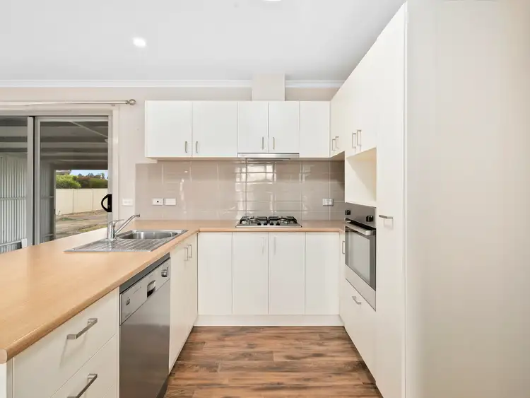 Fourth view of Homely house listing, 8 Baldwin Court, Tocumwal NSW 2714