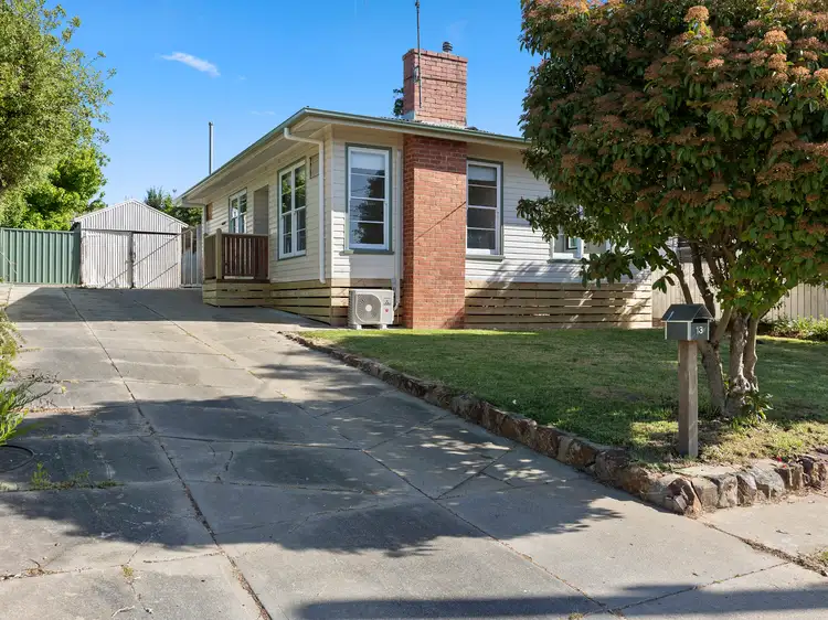 13 Perrin Street, Seymour VIC 3660