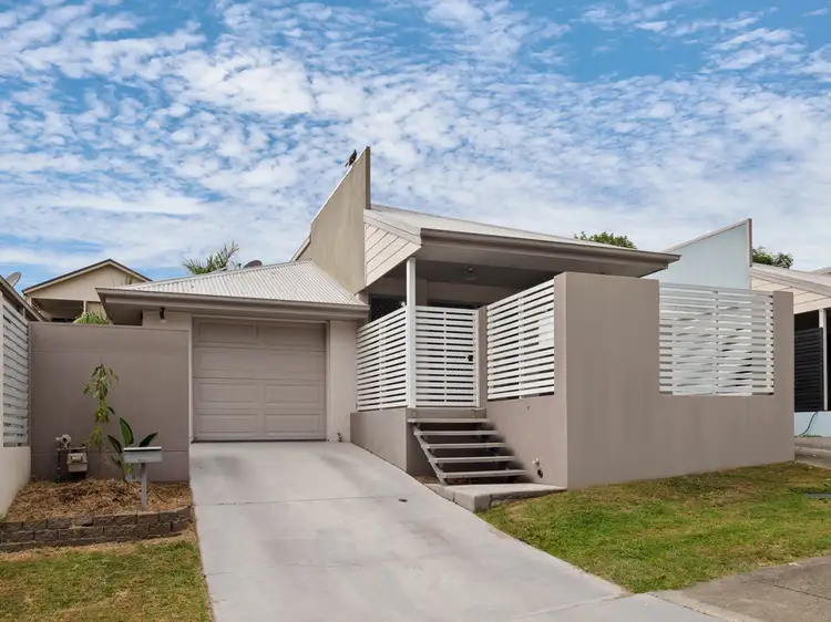 8 Shearwater Terrace