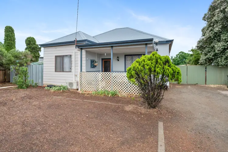 267 Burt Street, Victory Heights WA 6432