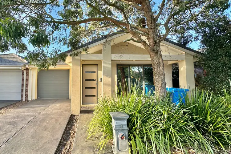 Main view of Homely house listing, 3 Hestia Avenue, Cranbourne West VIC 3977