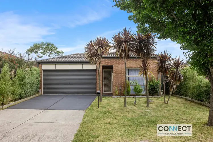 4 Marquis Court, Pakenham VIC 3810