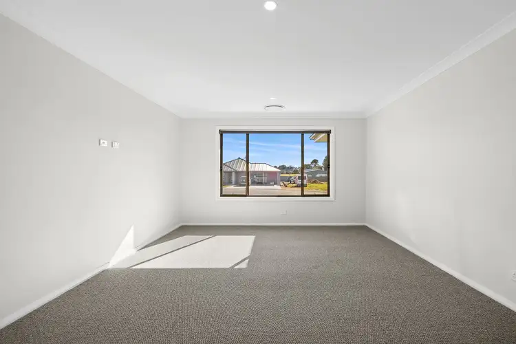 Second view of Homely house listing, 6 Leonard Place, Crookwell NSW 2583