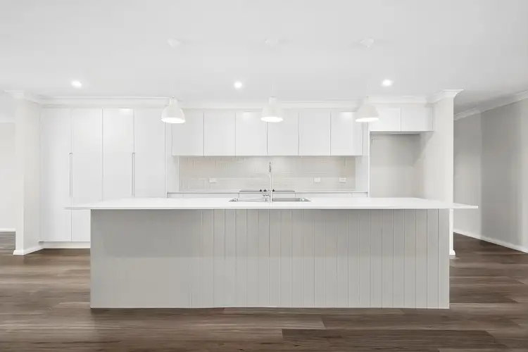 Fifth view of Homely house listing, 6 Leonard Place, Crookwell NSW 2583