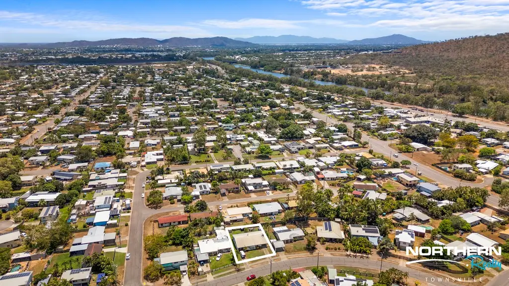 Main view of Homely semi-detached listing, 60 Merryl Street, Rasmussen QLD 4815