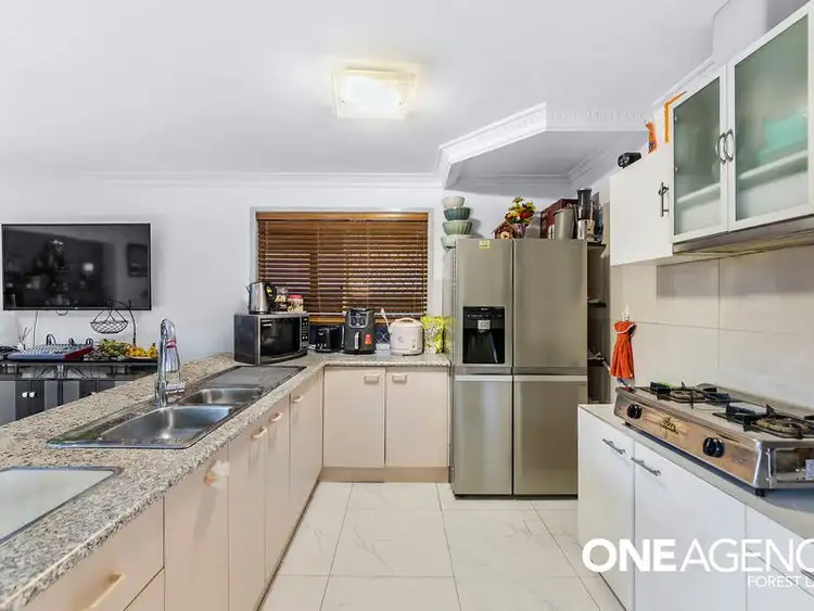 Third view of Homely house listing, 3 Quoll Ct, Doolandella QLD 4077