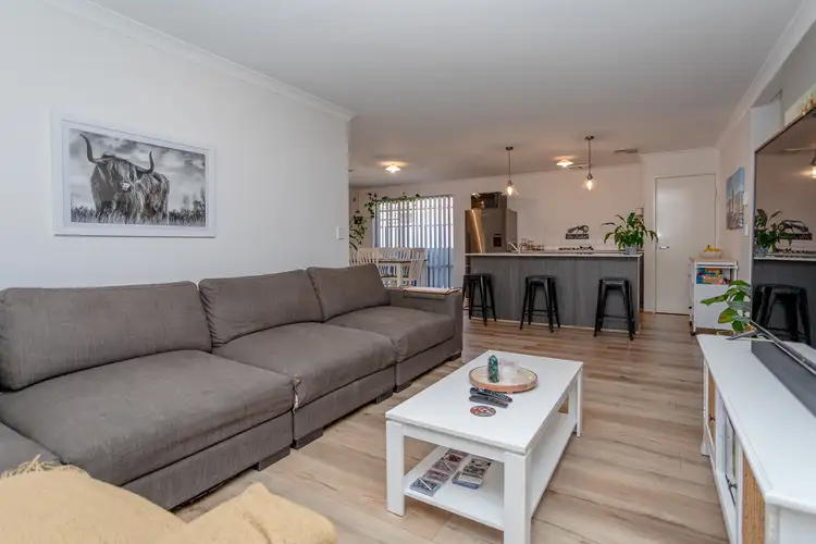 Fifth view of Homely house listing, 17 Parkhurst Avenue, Hilbert WA 6112